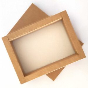 Прямокутна коробка з крафт картону з потовщеними стінками - 13*18*3,5 см -